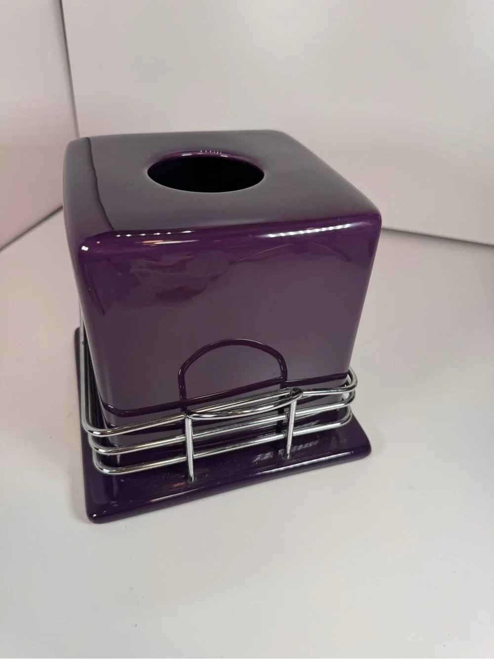 Gorgeous Vintage Deep Purple Y2K 90’s Ceramic Metal Tissue Box Holder With Base